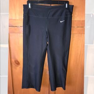 Nike DriFit capri